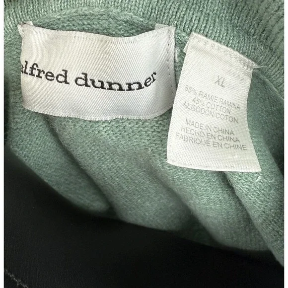 Alfred Dunner Sage Green Embroidered Floral Short Sleeve Polo Sweater XL - Picture 6 of 9